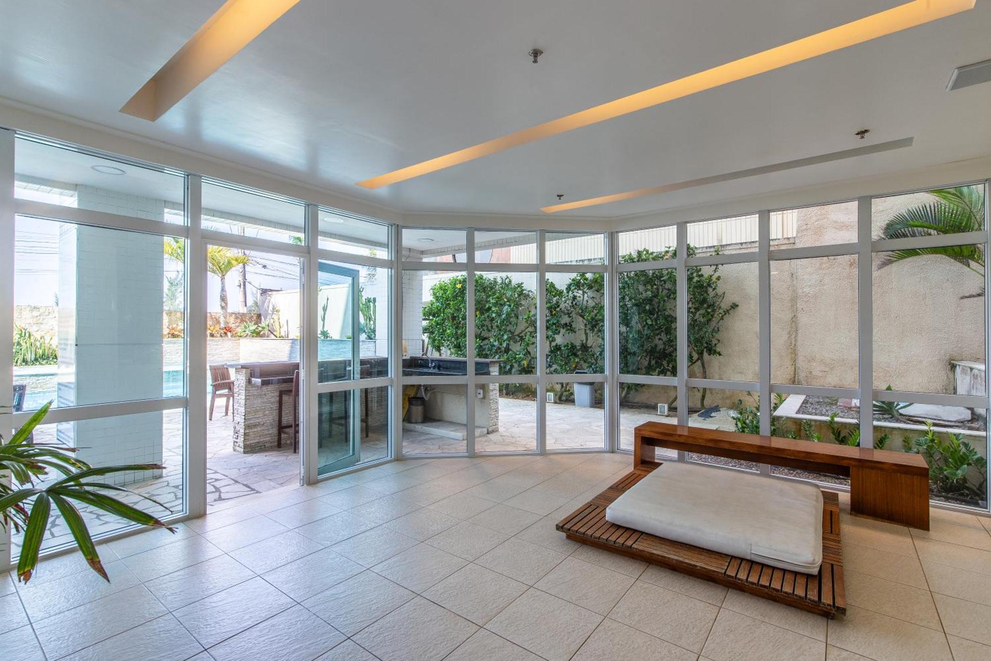 Apartamento Lindo Apto, Predio Beira Mar Com Piscina E Hidro