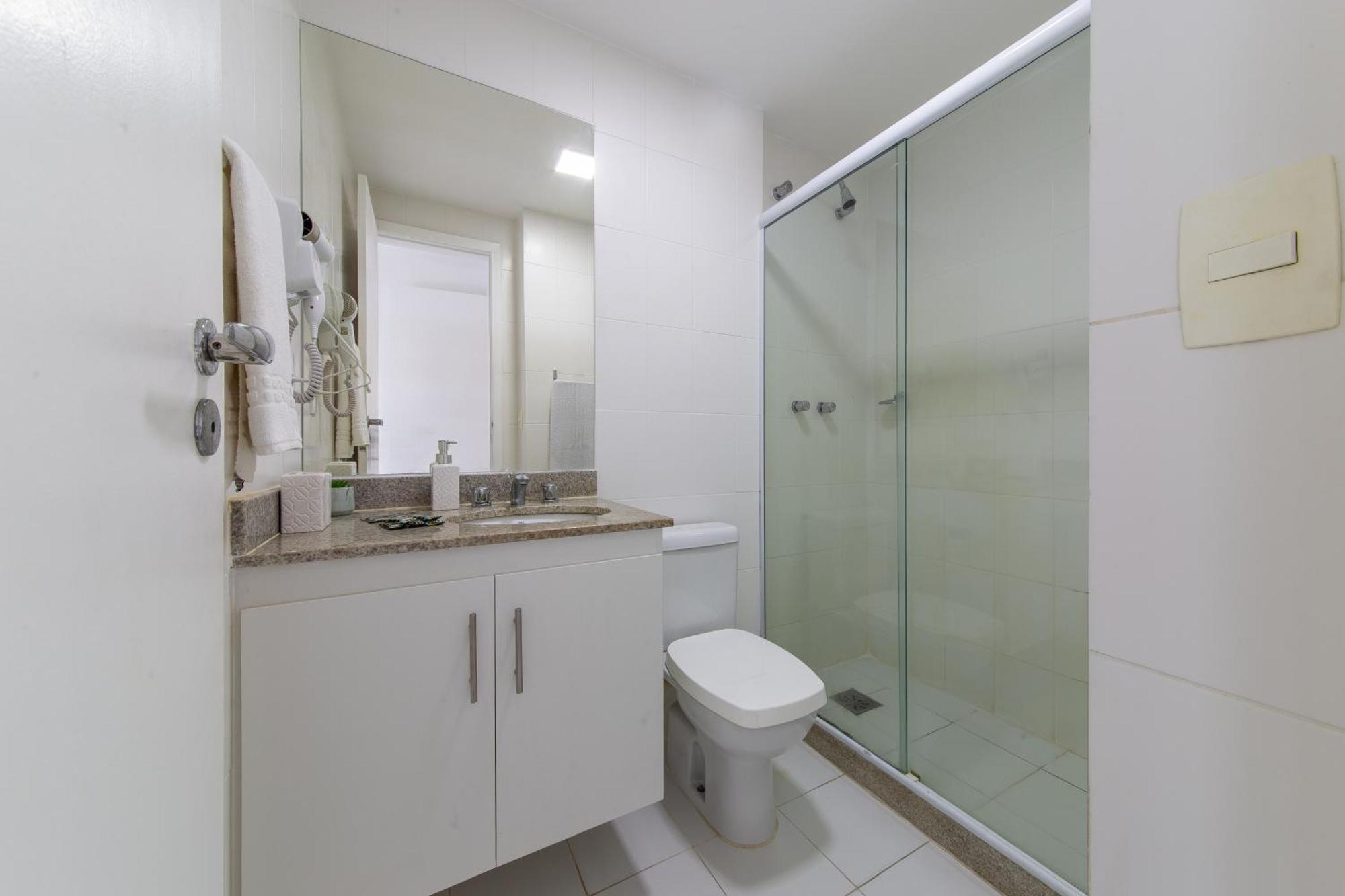 Apartamento Lindo Apto, Predio Beira Mar Com Piscina E Hidro Cabo Frio